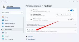 TaskbarToLeft3 300x160 - آموزش تغییر در محل آیکون های تسکبار ویندوز 11